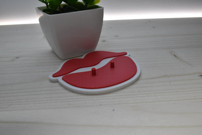 Bratz fanart doll Lip Stand, compatible with all bratz in many colors